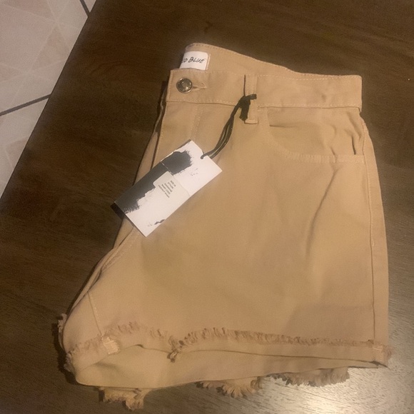 New | Studio Blue Mid Rise Raw Edge Cuffed short size 29 - Picture 8 of 8